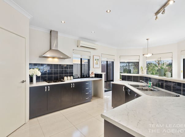 12 Pitta Corner, Success, WA 6164