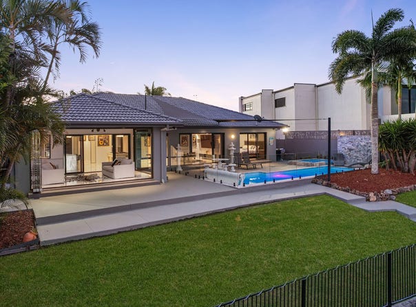 22 Calmwater Crescent, Helensvale, Qld 4212