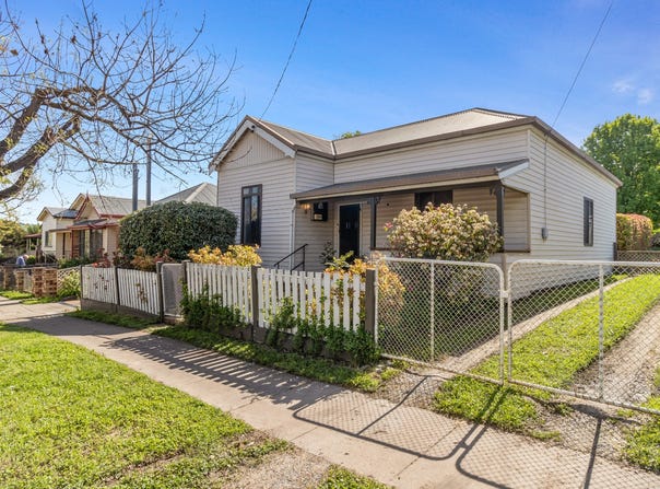 62 Marsh Street, Armidale, NSW 2350
