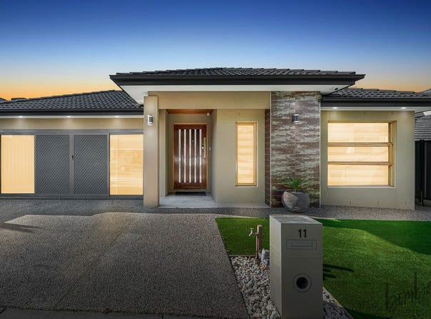 11 Montvale Drive, Craigieburn, Vic 3064