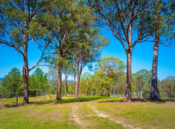 63 Horswood Road, Araluen, Qld 4570
