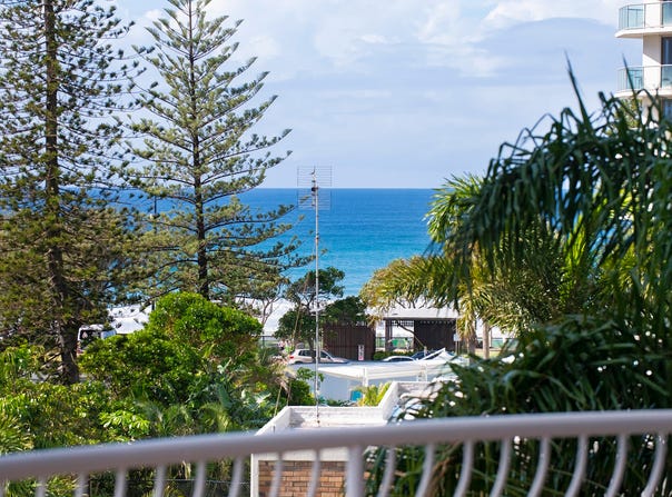 4a/30 Laycock Street, Surfers Paradise, Qld 4217