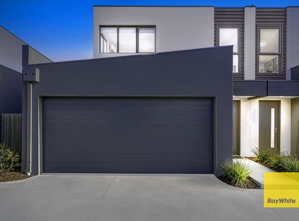 2/6 Sommerville Avenue, Mernda, Vic 3754