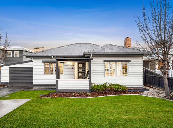 5 Tasman Avenue, Belmont, Vic 3216