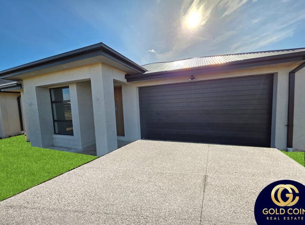 3 Tipperary Drive, Rockbank, Vic 3335