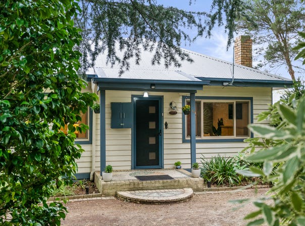 42 Mcdonald Crescent, Boronia, Vic 3155