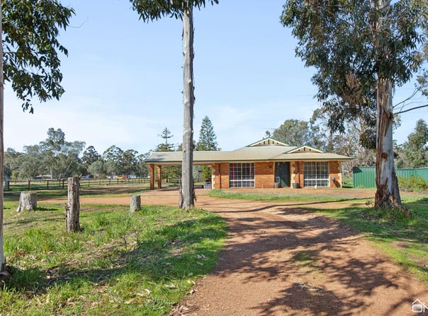 68 Spears Drive, Oakford, WA 6121
