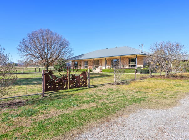 109 Reilleys Road, Tamworth, NSW 2340