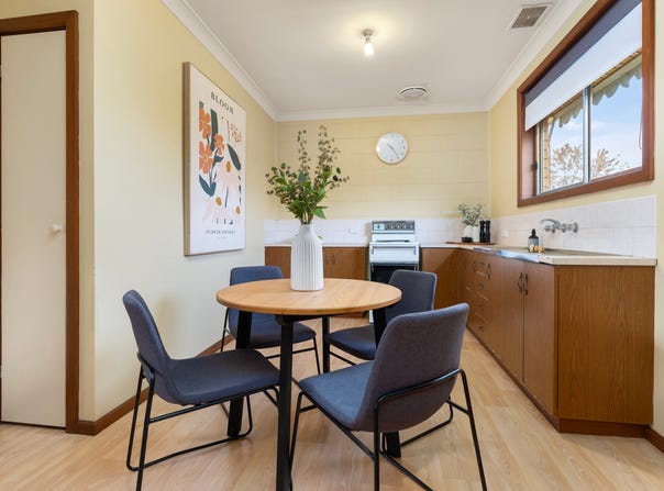2/206 Alexandra Street, East Albury, NSW 2640