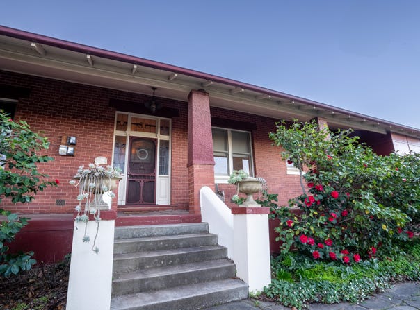 1 Weaver Street, Boort, Vic 3537