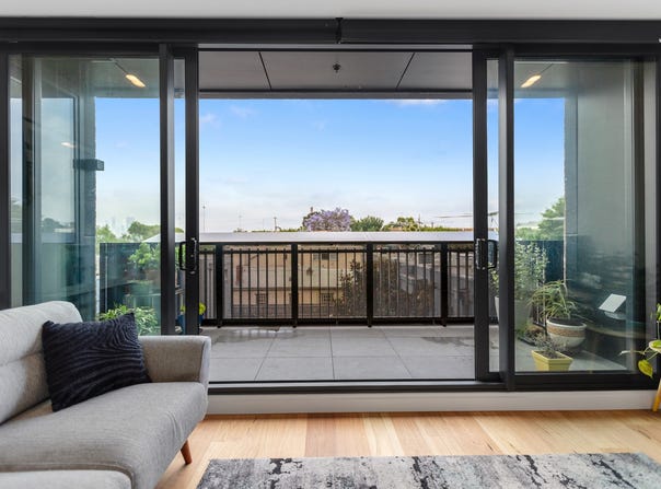 204/210 Alexandra Parade East, Clifton Hill, Vic 3068