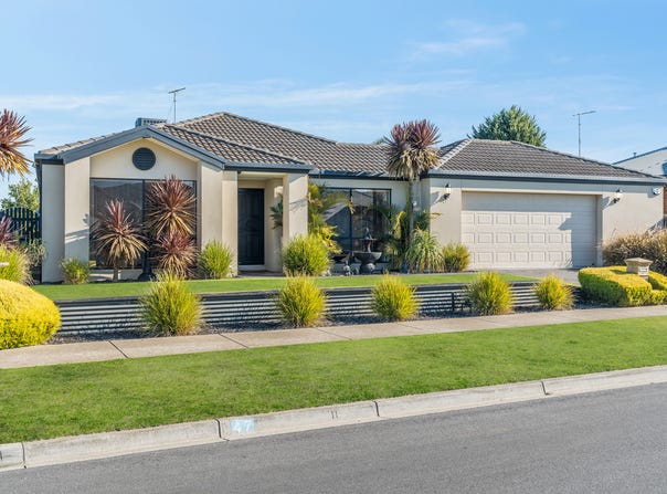 47 Paratone Crescent, St Albans Park, Vic 3219