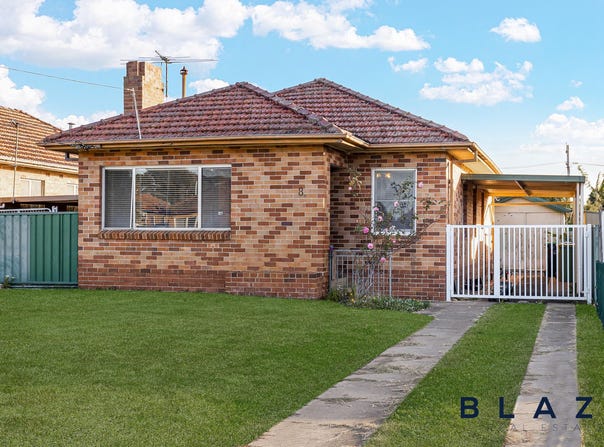 8 Seaman Avenue, Fairfield East, NSW 2165