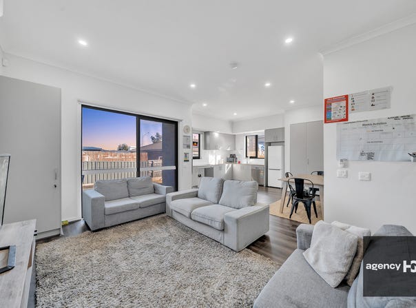 44 Communal road, Wyndham Vale, Vic 3024