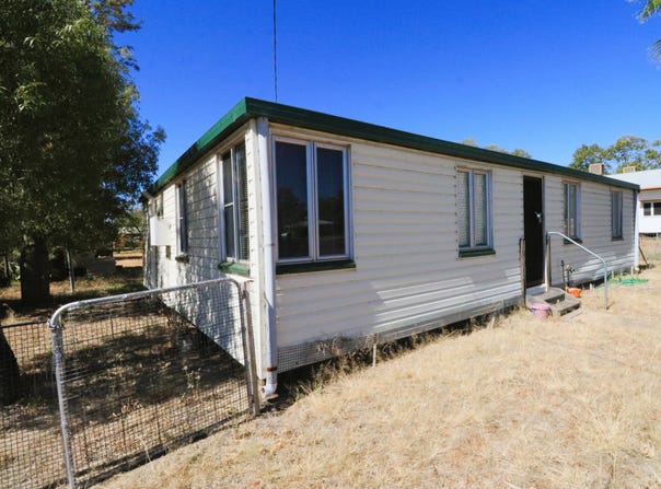 38 Dublin Street, Mitchell, Qld 4465