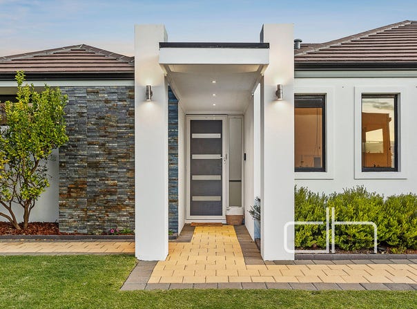 30 Graceland Avenue, Landsdale, WA 6065
