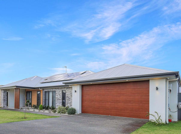 19 Brentwood Crescent, Highfields, Qld 4352