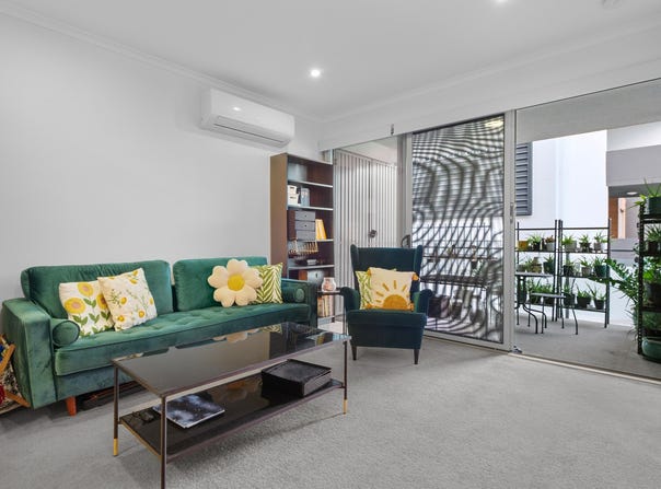 205/158 Victoria Park Road, Kelvin Grove, Qld 4059