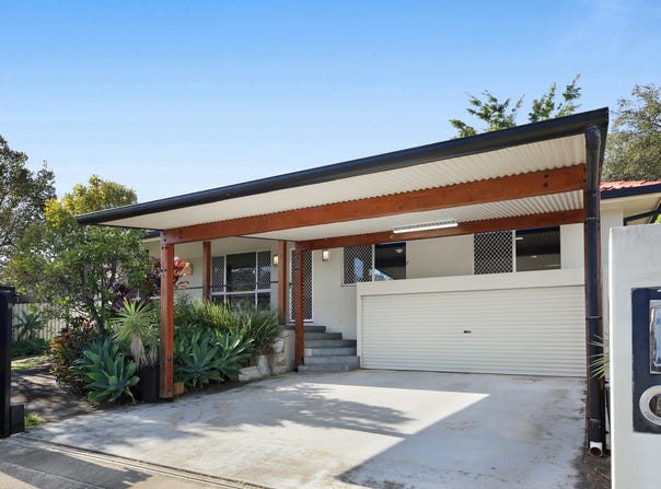 14 Tumbarumba Avenue, Ashmore, Qld 4214