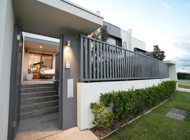 18/192 Greenacre Drive, Arundel, Qld 4214