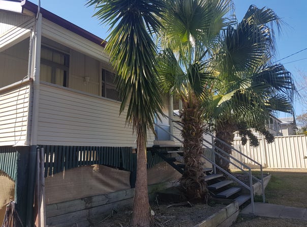 4 Siemons Street, One Mile, Qld 4305