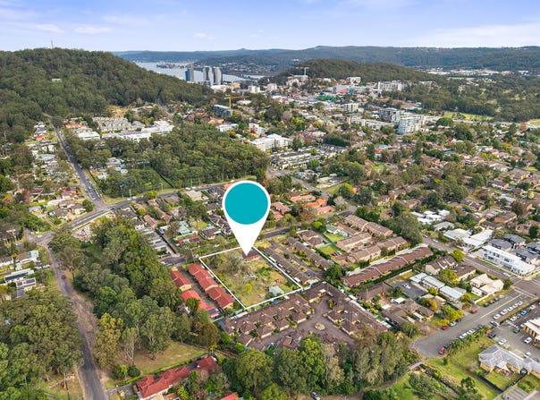 10-12 Compton Street, North Gosford, NSW 2250