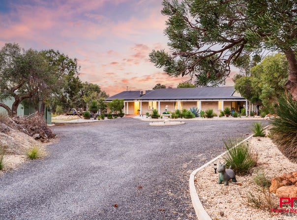 8 Valley Road, Woodridge, WA 6041