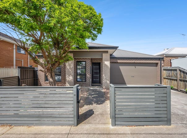 21b Deakin Street, Bell Park, Vic 3215