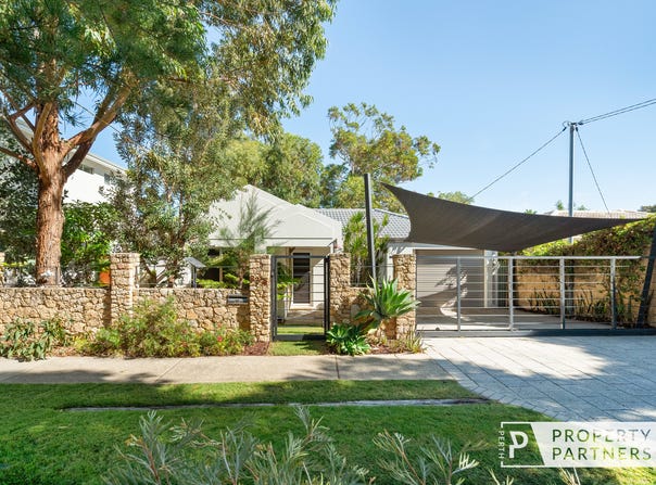 83A Stanley Street, Scarborough, WA 6019