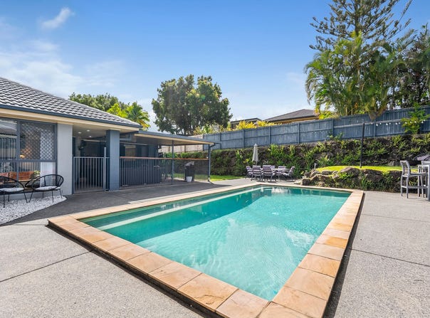 13 Batchworth Road, Molendinar, Qld 4214