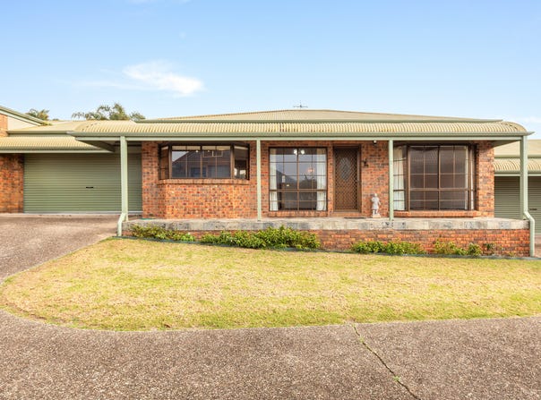 2/3 Banksia Court, Tura Beach, NSW 2548