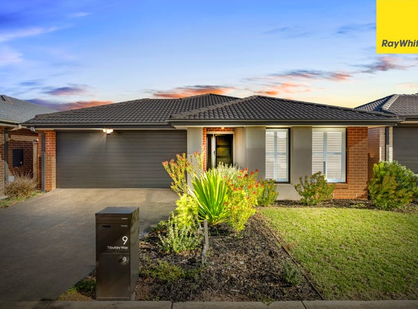 9 Tributary Way, Weir Views, Vic 3338