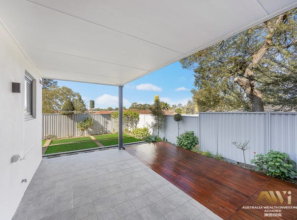 4/24 Hillcrest Avenue, Greenacre, NSW 2190