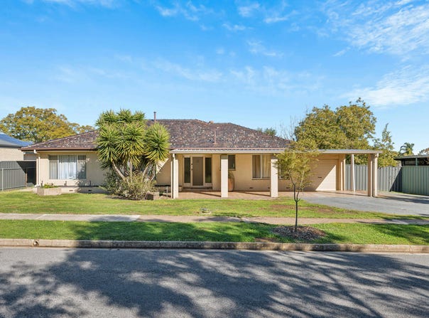 81 Collingbourne Drive, Elizabeth Vale, SA 5112