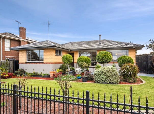 40 Beulah Street, Hamlyn Heights, Vic 3215