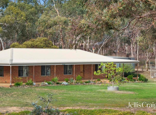 9 Barkla Road, Newstead, Vic 3462