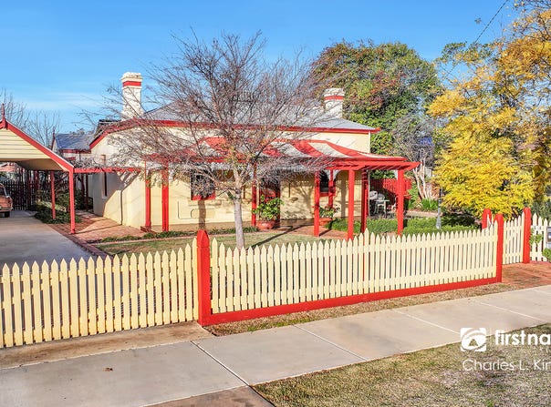 54 Francis Street, Echuca, Vic 3564