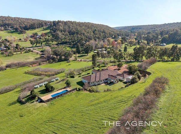 10 Walnut Road, Bickley, WA 6076