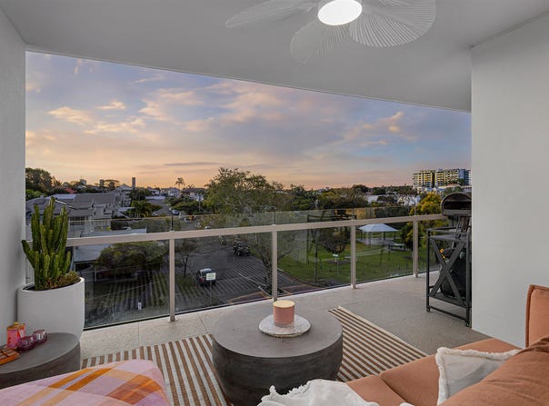 211/100 Holdsworth Street, Coorparoo, Qld 4151