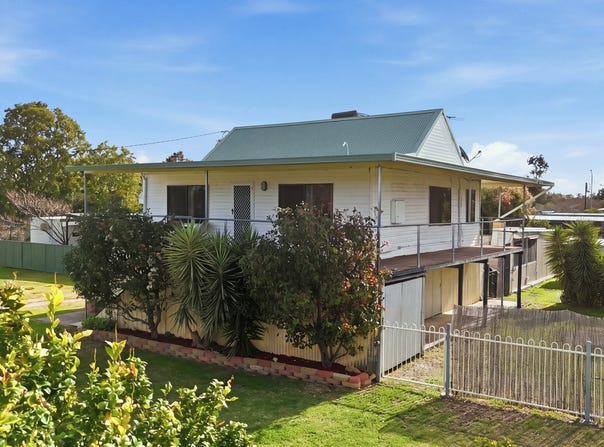 13 Peele Street, Narrabri, NSW 2390
