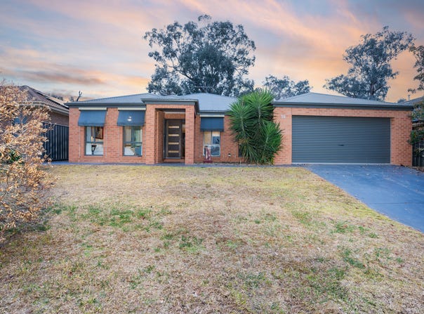 14 Redbox Drive, Thurgoona, NSW 2640