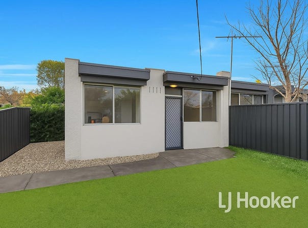 1/30 Wheatsheaf Road, Glenroy, Vic 3046