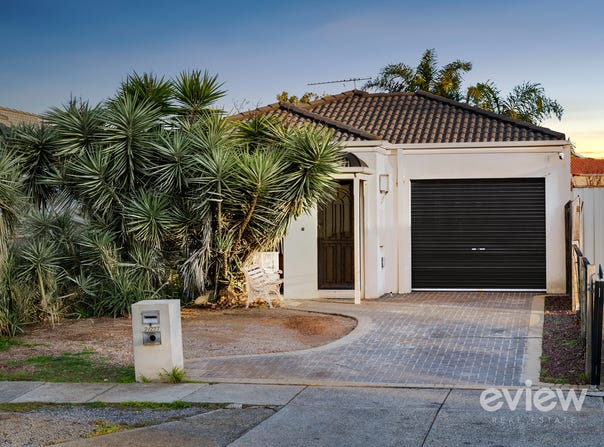 2/227 Hogans Road, Hoppers Crossing, Vic 3029