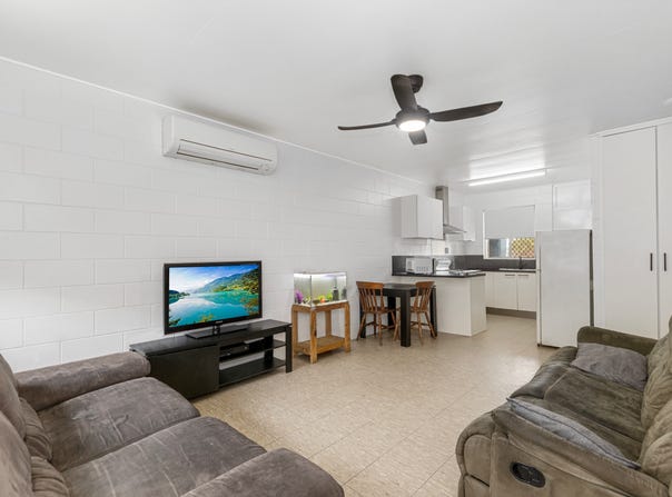 1/55-57 Punari Street, Currajong, Qld 4812