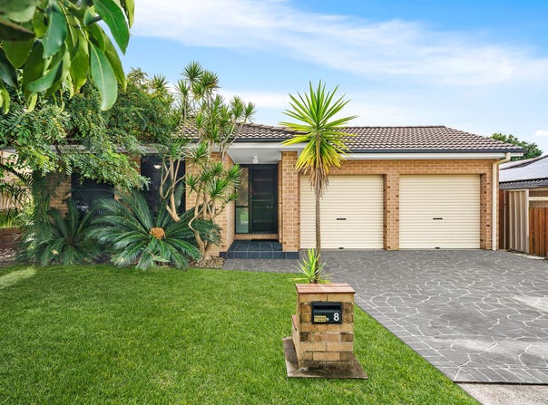 8 Red Ash Avenue, Mount Annan, NSW 2567