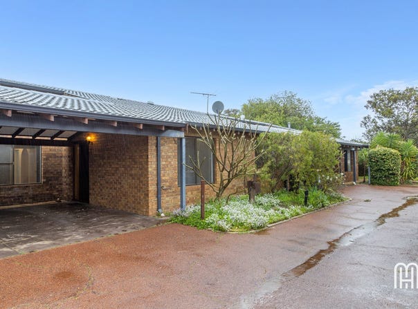 7/2 Weaponess Road, Scarborough, WA 6019