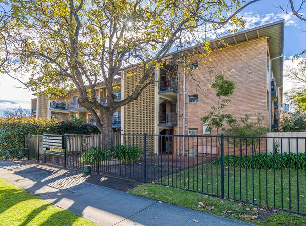 3/12 River View Street, South Perth, WA 6151
