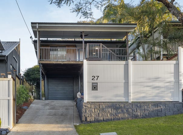 27 Carlyle Street, Seventeen Mile Rocks, Qld 4073
