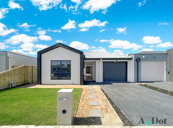 9 Redmill Terrace, Cranbourne East, Vic 3977