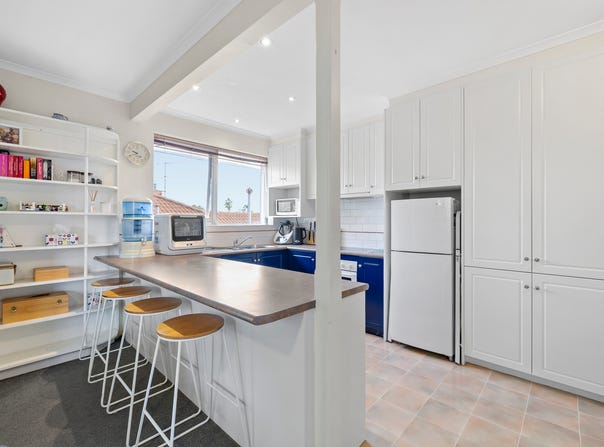 2/22 Walsh Street, Ormond, Vic 3204